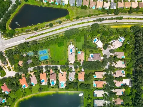 2982 E Lake Vista Circle Davie FL 33328