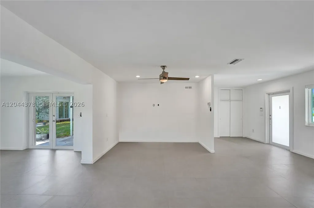 4311 Hayes Street Hollywood FL 33021