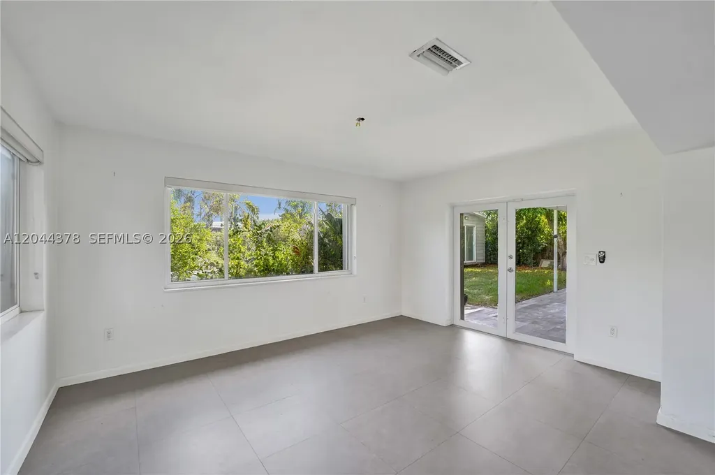4311 Hayes Street Hollywood FL 33021
