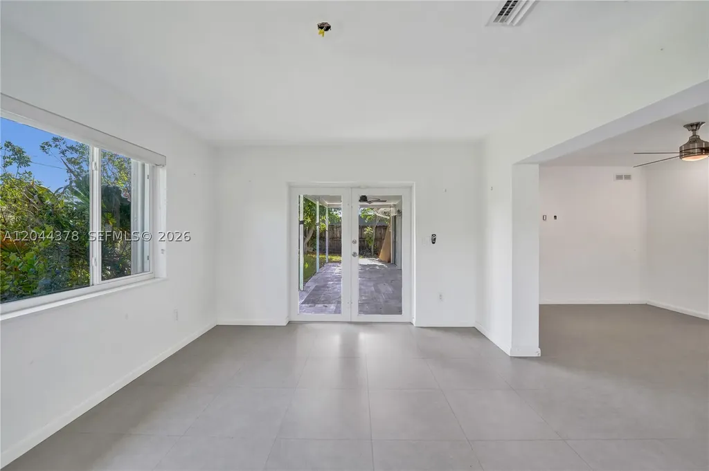4311 Hayes Street Hollywood FL 33021