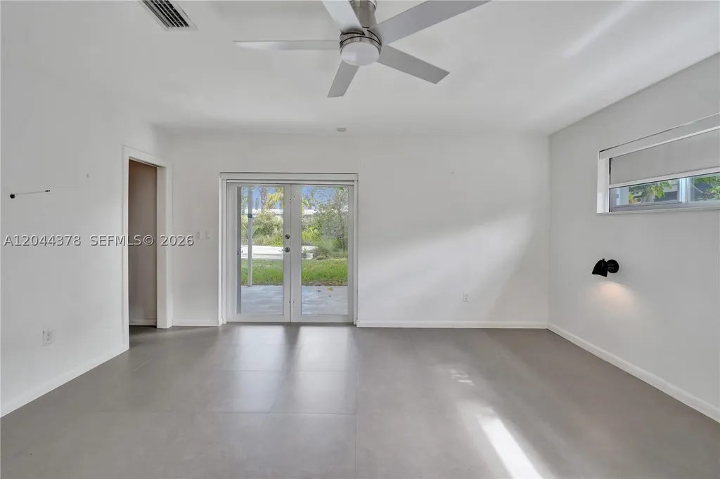 4311 Hayes Street Hollywood FL 33021