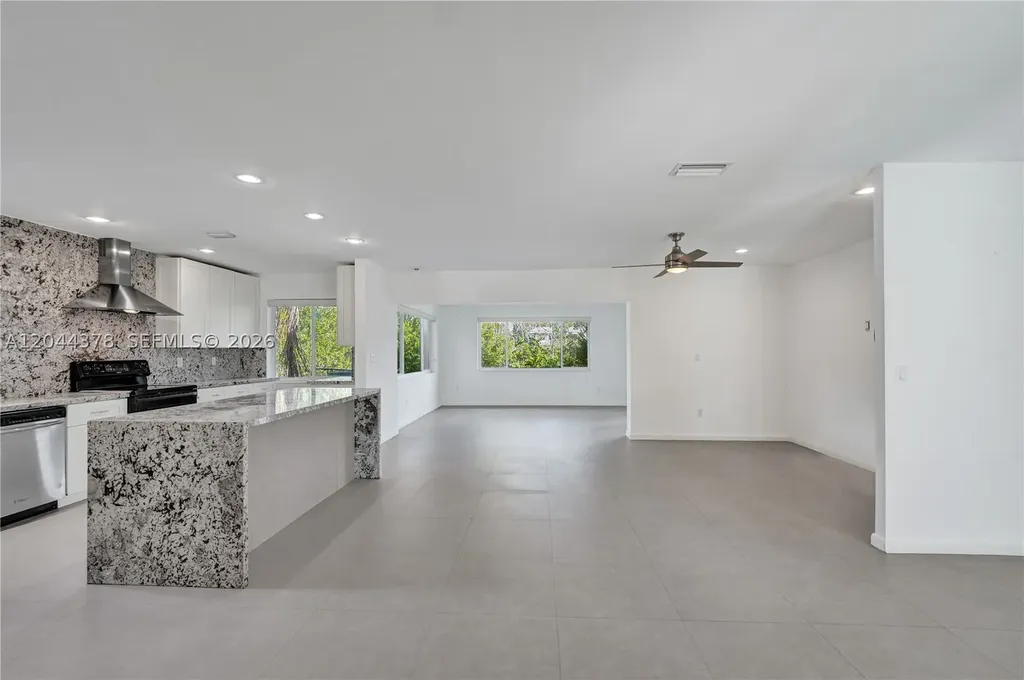 4311 Hayes Street Hollywood FL 33021