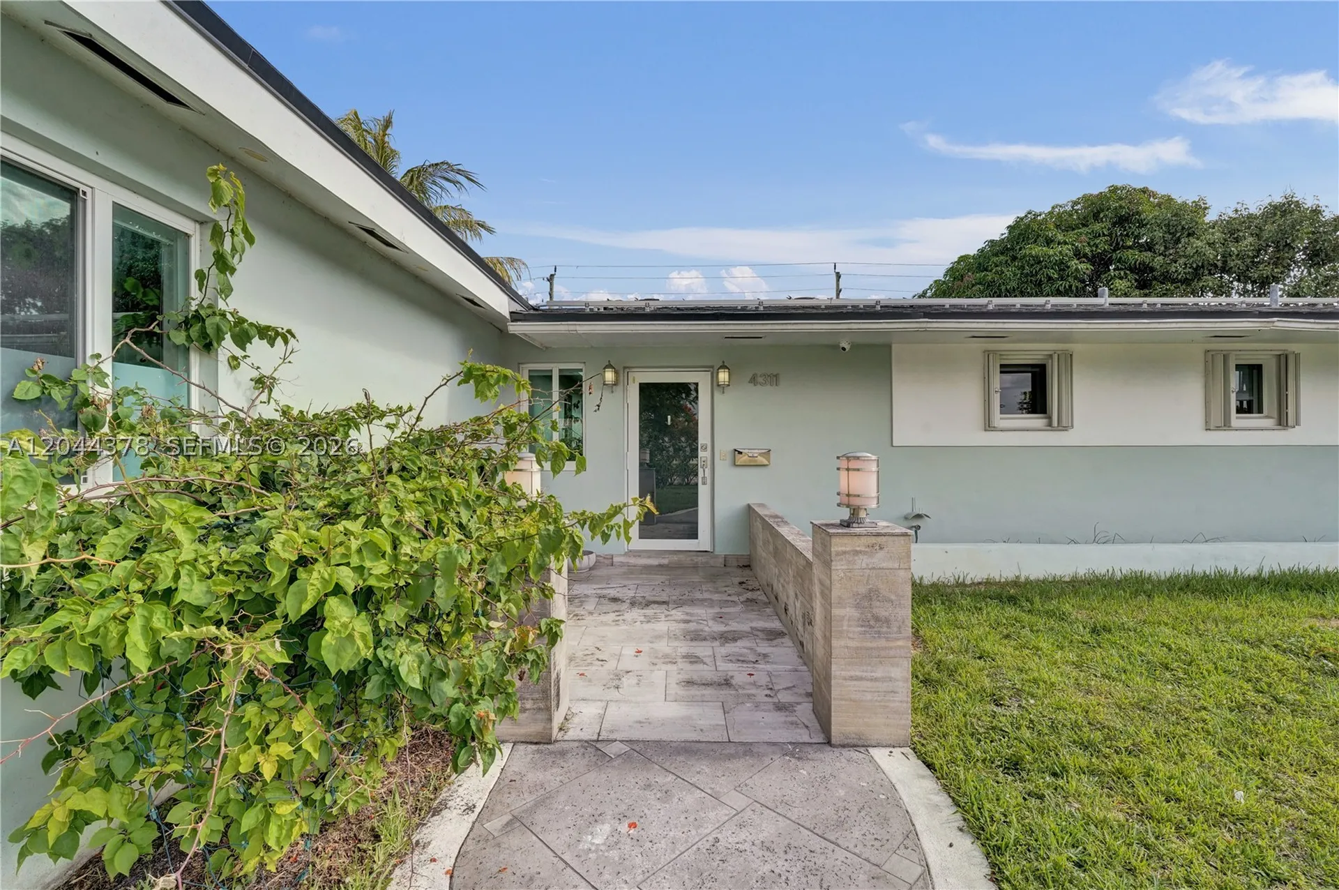 4311 Hayes Street Hollywood FL 33021