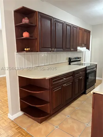 2082 NE 180th Street North Miami Beach FL 33162