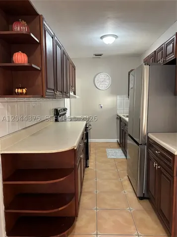 2082 NE 180th Street North Miami Beach FL 33162