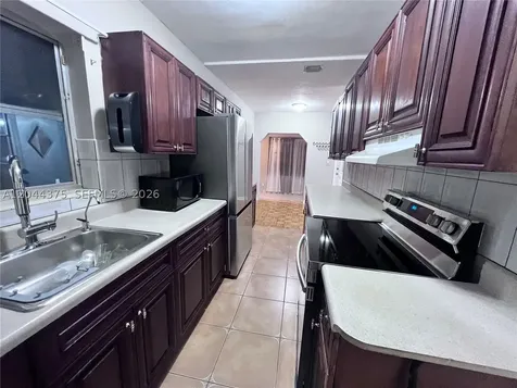 2082 NE 180th Street North Miami Beach FL 33162