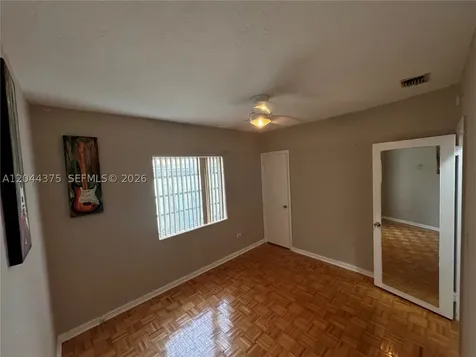 2082 NE 180th Street North Miami Beach FL 33162
