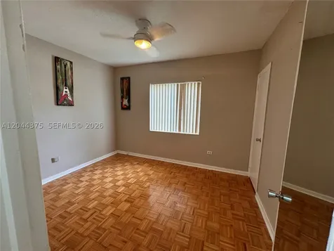 2082 NE 180th Street North Miami Beach FL 33162