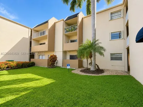 7705 SW 86th Street Miami FL 33143
