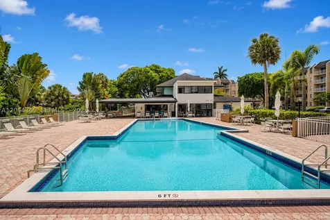 7705 SW 86th Street Miami FL 33143