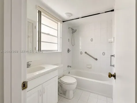 7705 SW 86th Street Miami FL 33143