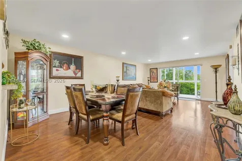 12900 SW 13th Street Pembroke Pines FL 33027