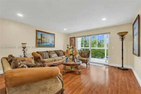 12900 SW 13th Street Pembroke Pines FL 33027