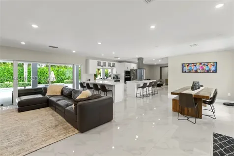 12900 SW 112th Avenue Miami FL 33176