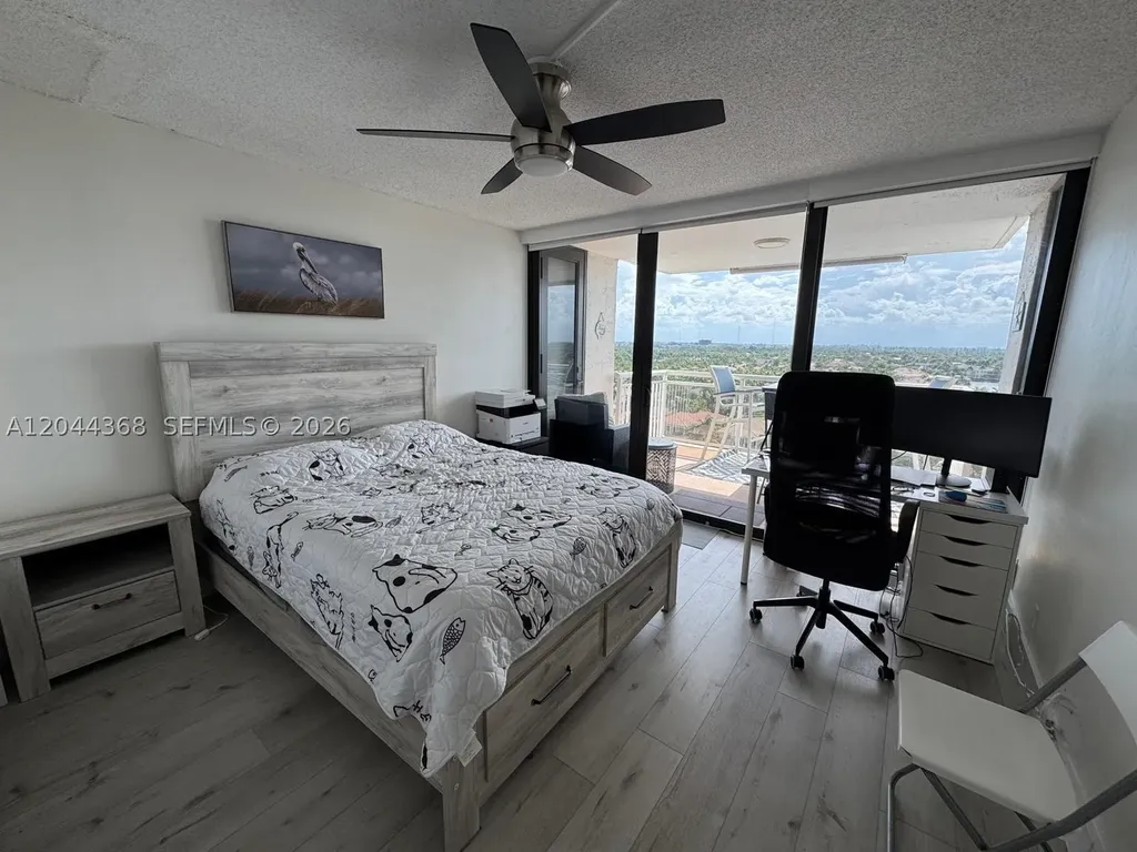 1600 S Ocean Drive Hollywood FL 33019