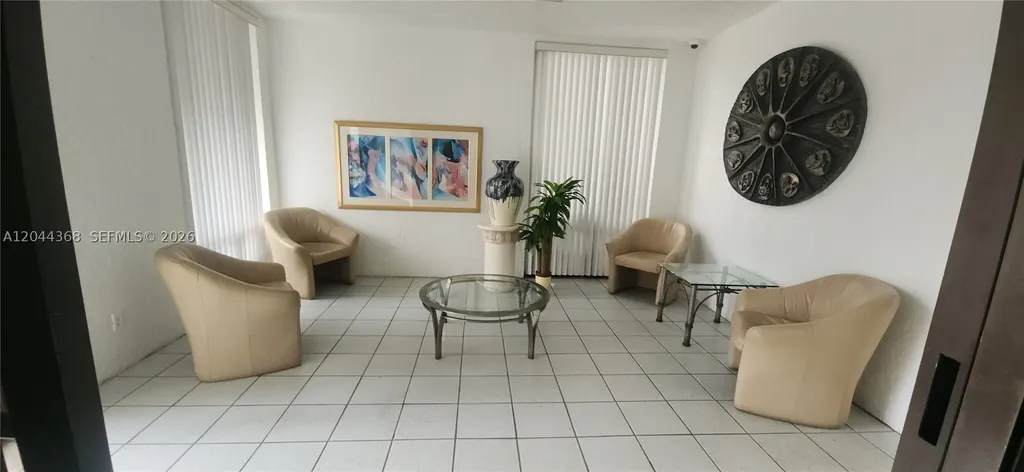 1600 S Ocean Drive Hollywood FL 33019