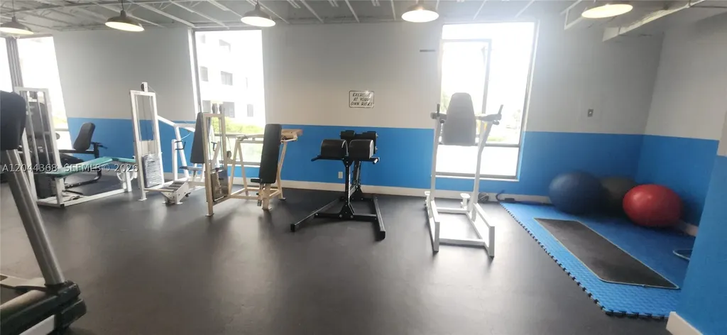 1600 S Ocean Drive Hollywood FL 33019