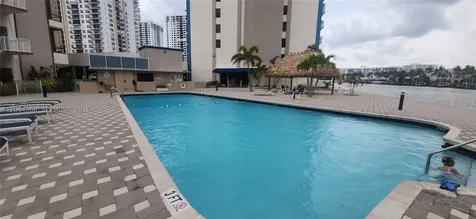 1600 S Ocean Drive Hollywood FL 33019