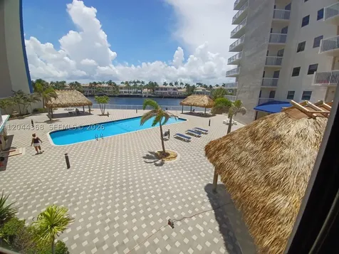 1600 S Ocean Drive Hollywood FL 33019