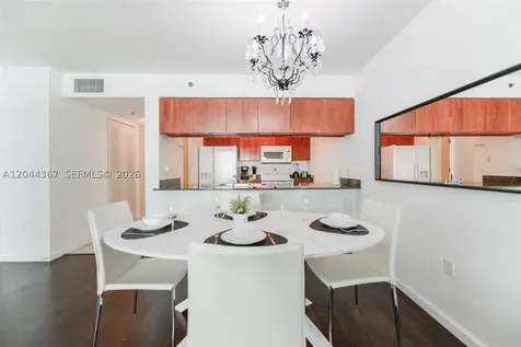 1200 Brickell Bay Drive Miami FL 33131