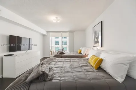 1200 Brickell Bay Drive Miami FL 33131