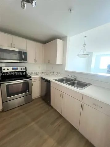 50 Menores Avenue Coral Gables FL 33134