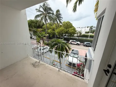 641 Espanola Way Miami Beach FL 33139