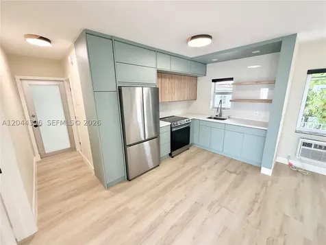 641 Espanola Way Miami Beach FL 33139