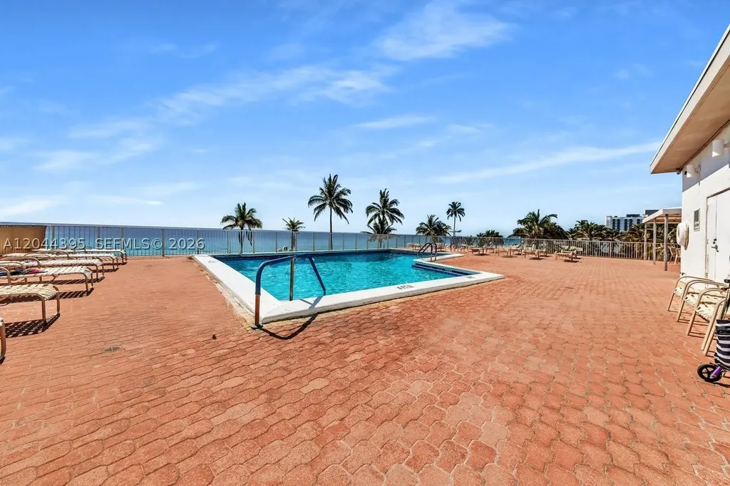 3111 N Ocean Drive Hollywood FL 33019