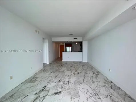 253 NE 2nd Street Miami FL 33132