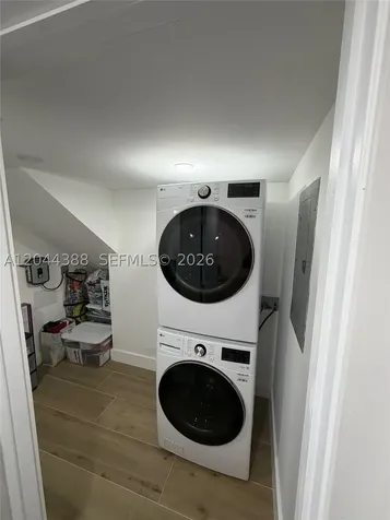 12717 SW 66th Terrace Miami FL 33183