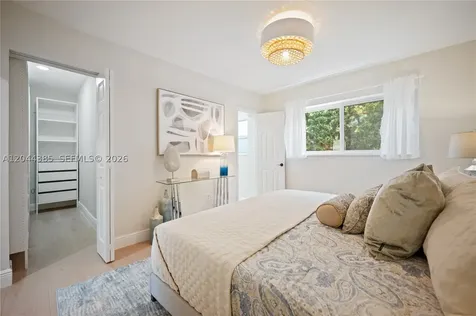 4220 SW 14th Street Miami FL 33134