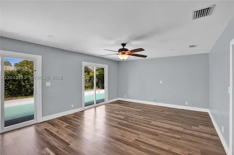 611 SW 76th Terrace North Lauderdale FL 33068