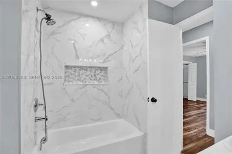 611 SW 76th Terrace North Lauderdale FL 33068