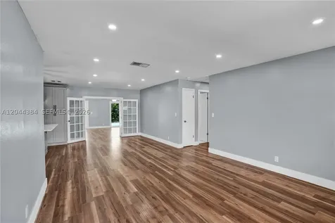 611 SW 76th Terrace North Lauderdale FL 33068