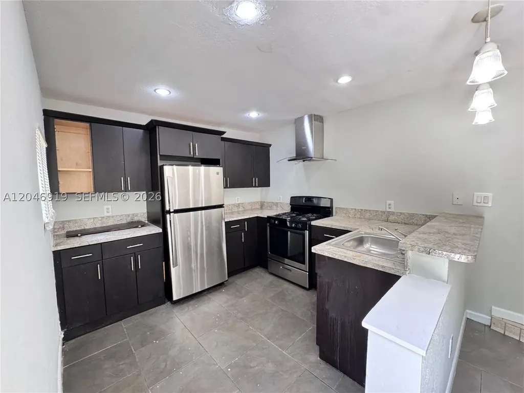 1801 NE 50th Street Pompano Beach FL 33064