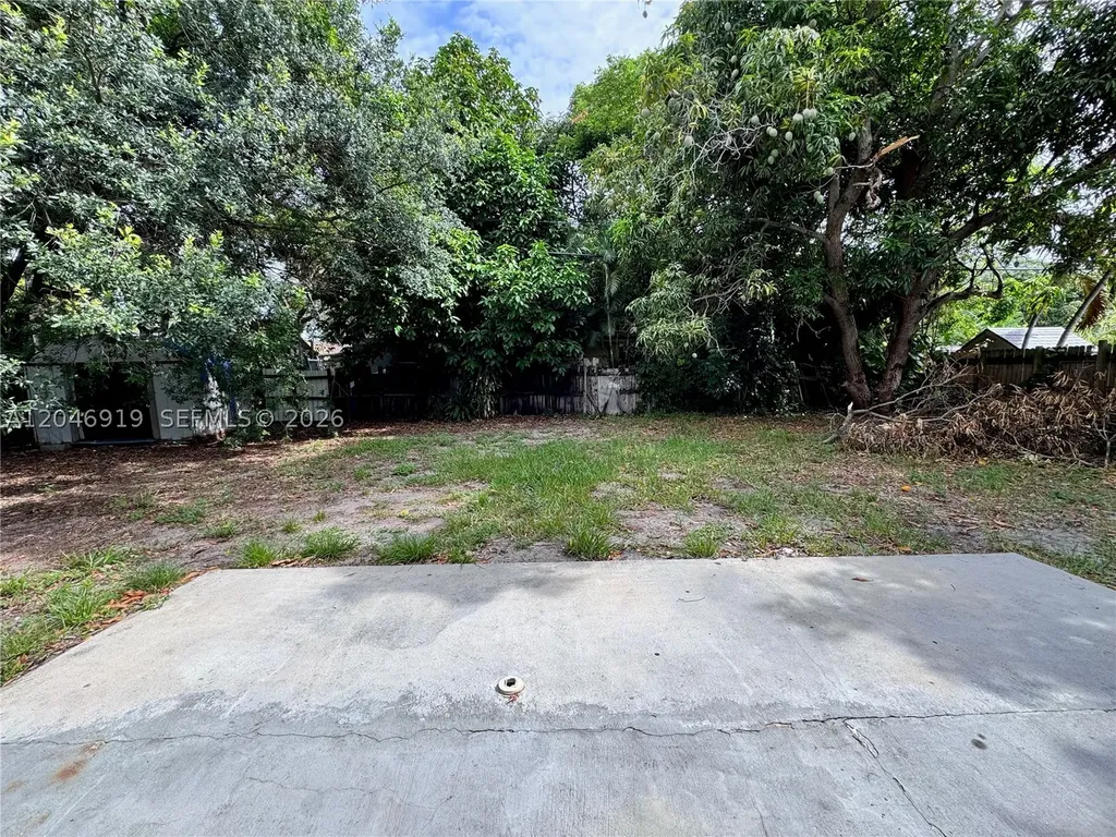 1801 NE 50th Street Pompano Beach FL 33064