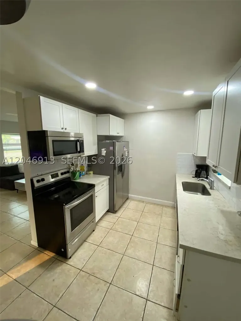 1212 NW 11th Court Fort Lauderdale FL 33311