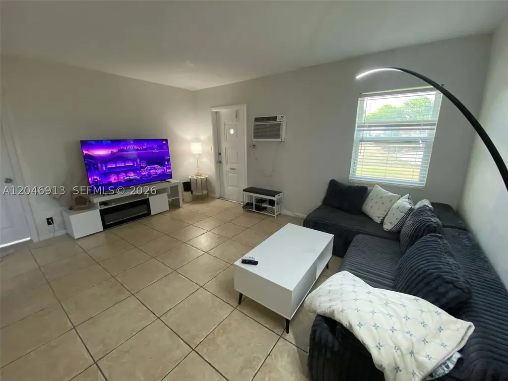 1212 NW 11th Court Fort Lauderdale FL 33311
