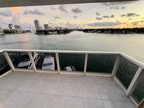 900 Bay Drive Miami Beach FL 33141