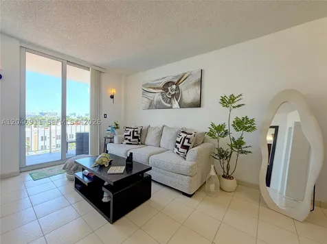 2829 Indian Creek Drive Miami Beach FL 33140
