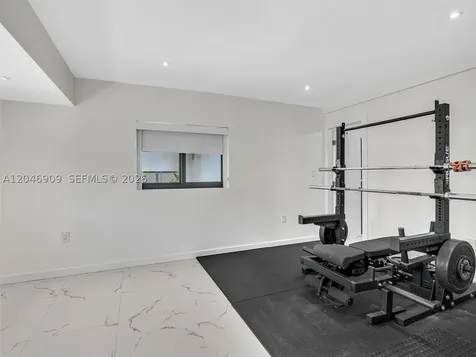 19225 NE 18th Avenue Miami FL 33179