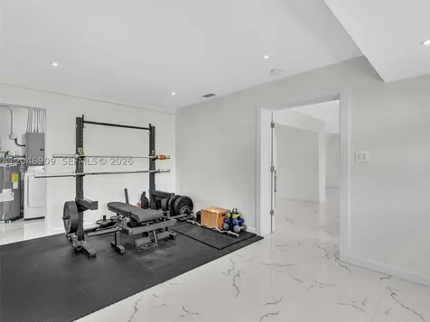 19225 NE 18th Avenue Miami FL 33179