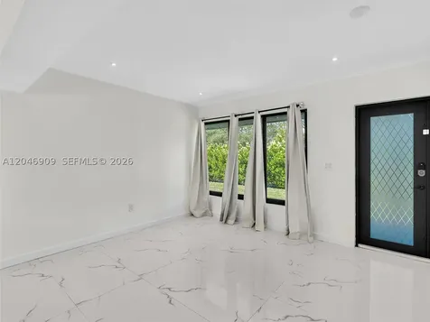 19225 NE 18th Avenue Miami FL 33179