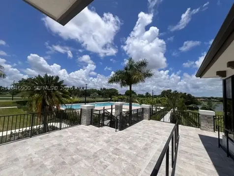 2655 SE SE 25 Terrace Homestead FL 33035