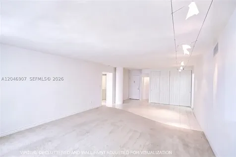 5005 Collins Avenue Miami Beach FL 33140