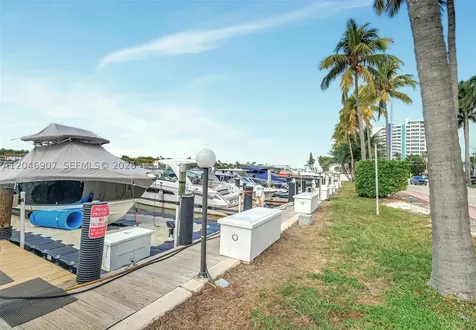 5005 Collins Avenue Miami Beach FL 33140
