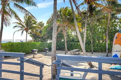5005 Collins Avenue Miami Beach FL 33140
