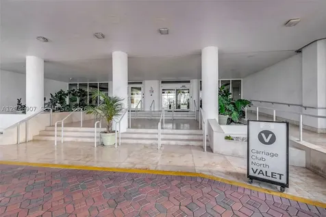 5005 Collins Avenue Miami Beach FL 33140