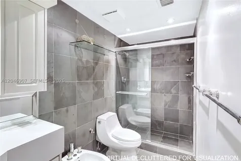 5005 Collins Avenue Miami Beach FL 33140